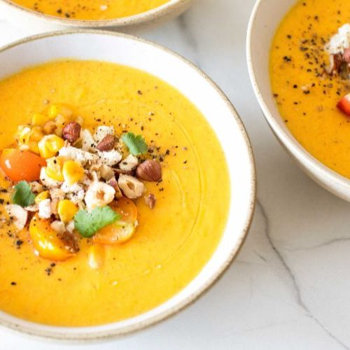 Mais-Gaspacho-Suppe ist ein herrlich erfrischendes Sommerrezept!
