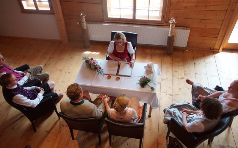 Hochzeit-im-Hotel-in-den-Bergen