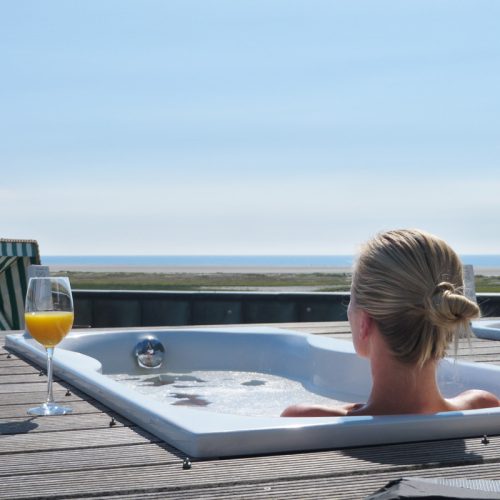 Meer Wasser Wellness für die Thalasso Therapie als regionales Spa-Ritual