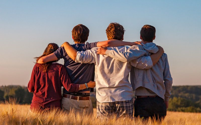 Freunde und Familie lassen uns länger leben